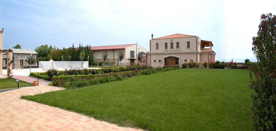 green lawn front the 'Domaine Hatzimichalis' winery